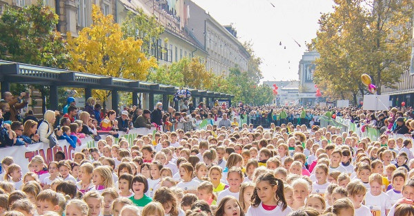 Izdaja štartnih številk in čipov za šole