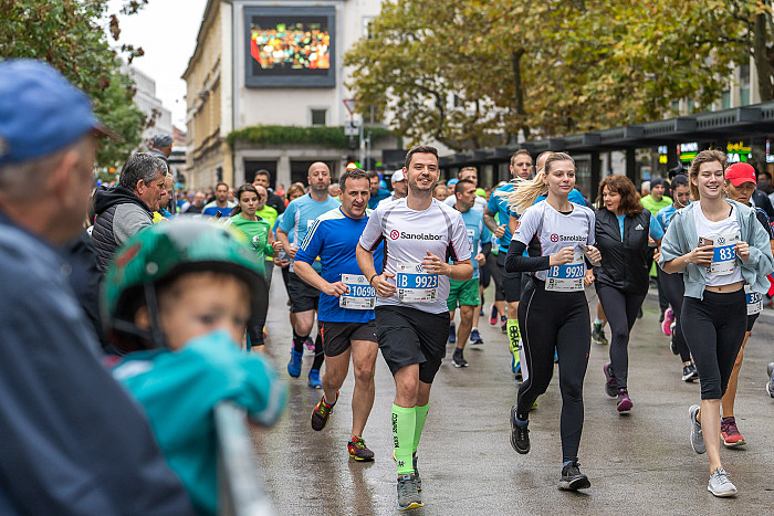 Nedelja, 23. oktober 2022, 42, 21 in 10 km