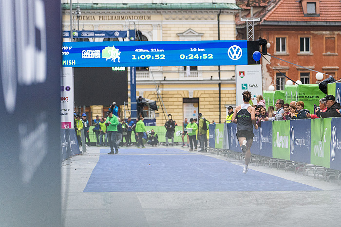 Nedelja, 23. oktober 2022, 42, 21 in 10 km