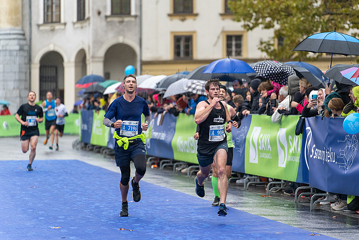 Nedelja, 23. oktober 2022, 42, 21 in 10 km