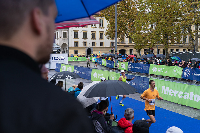 Nedelja, 23. oktober 2022, 42, 21 in 10 km