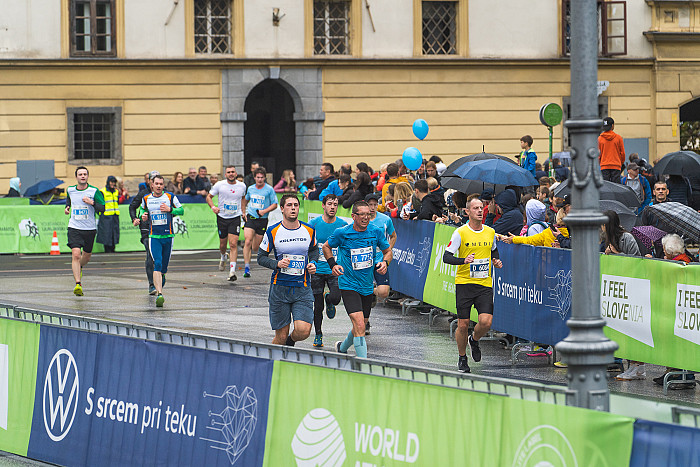 Nedelja, 23. oktober 2022, 42, 21 in 10 km