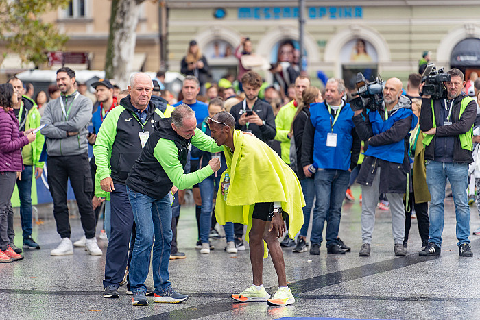 Nedelja, 23. oktober 2022, 42, 21 in 10 km