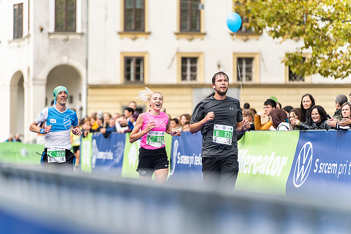 Nedelja, 23. oktober 2022, 42, 21 in 10 km