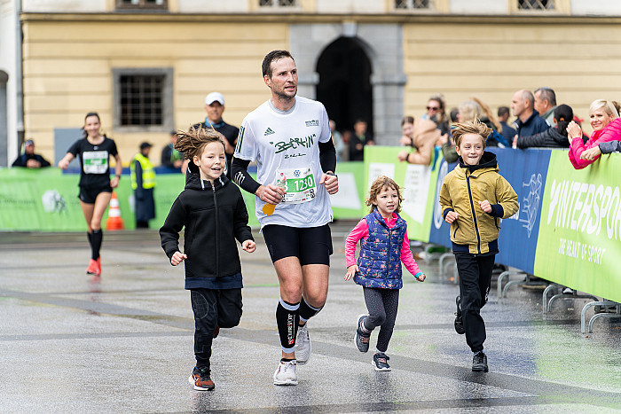 Nedelja, 23. oktober 2022, 42, 21 in 10 km